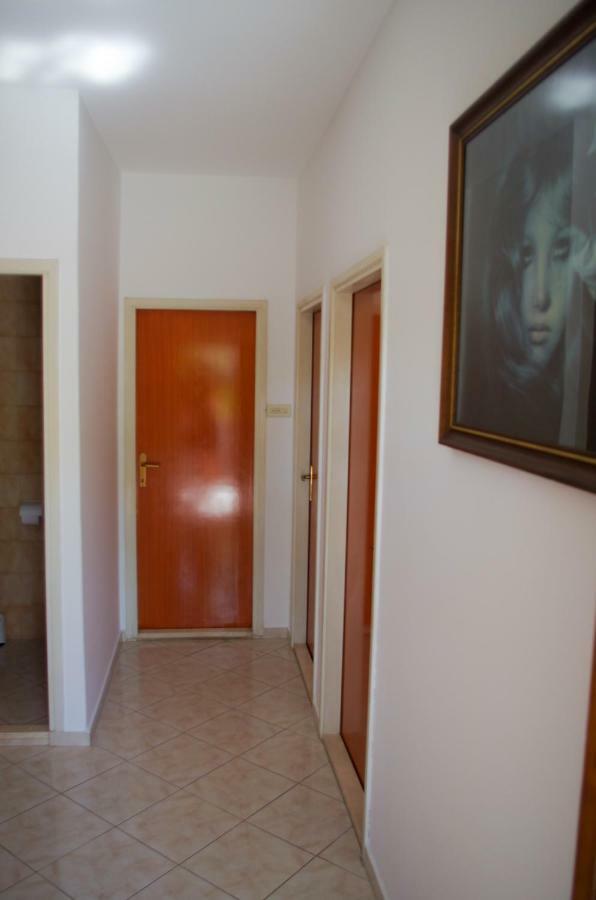Apartman Sofia ザダル エクステリア 写真