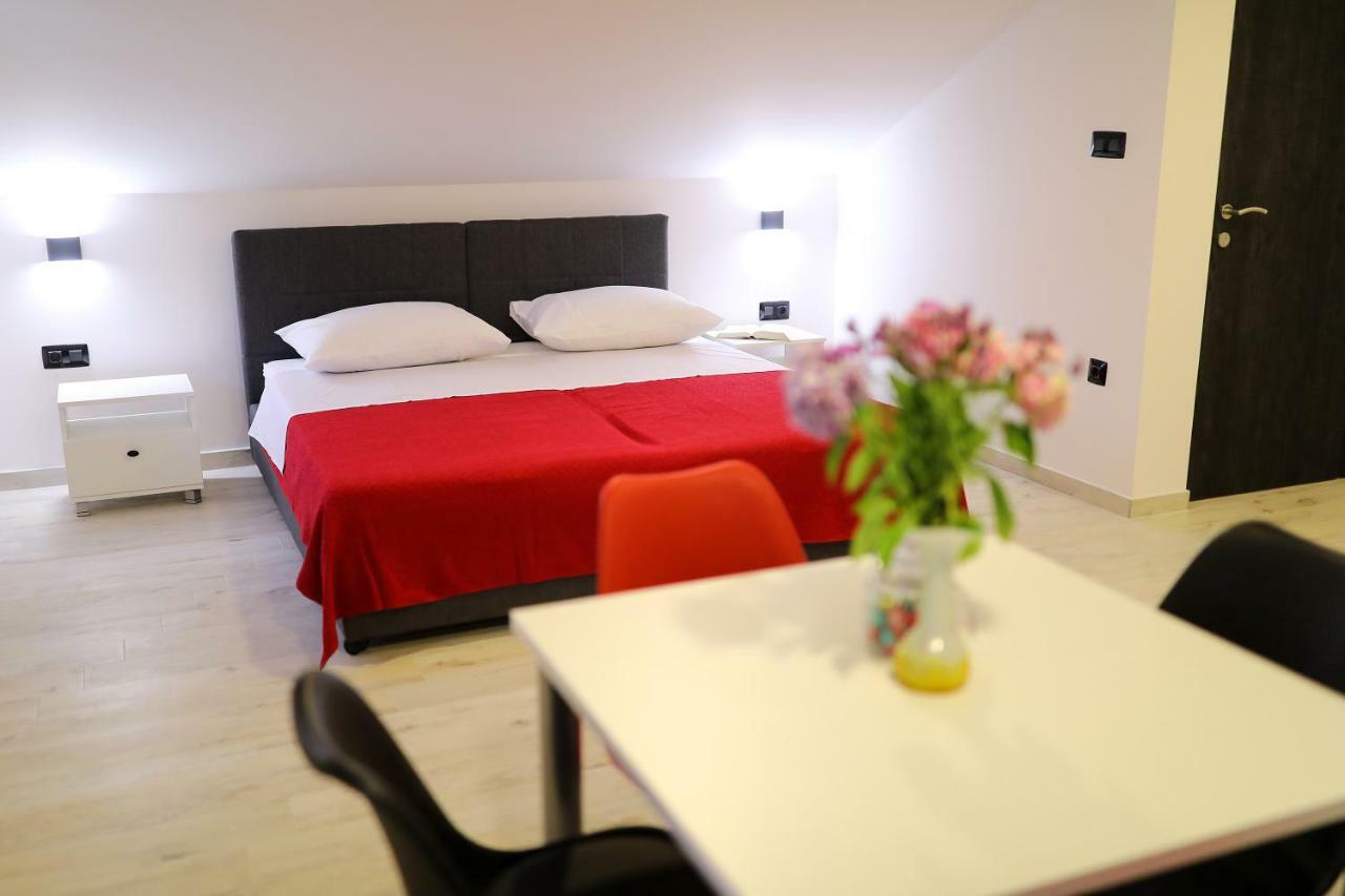 Apartman Sofia ザダル エクステリア 写真